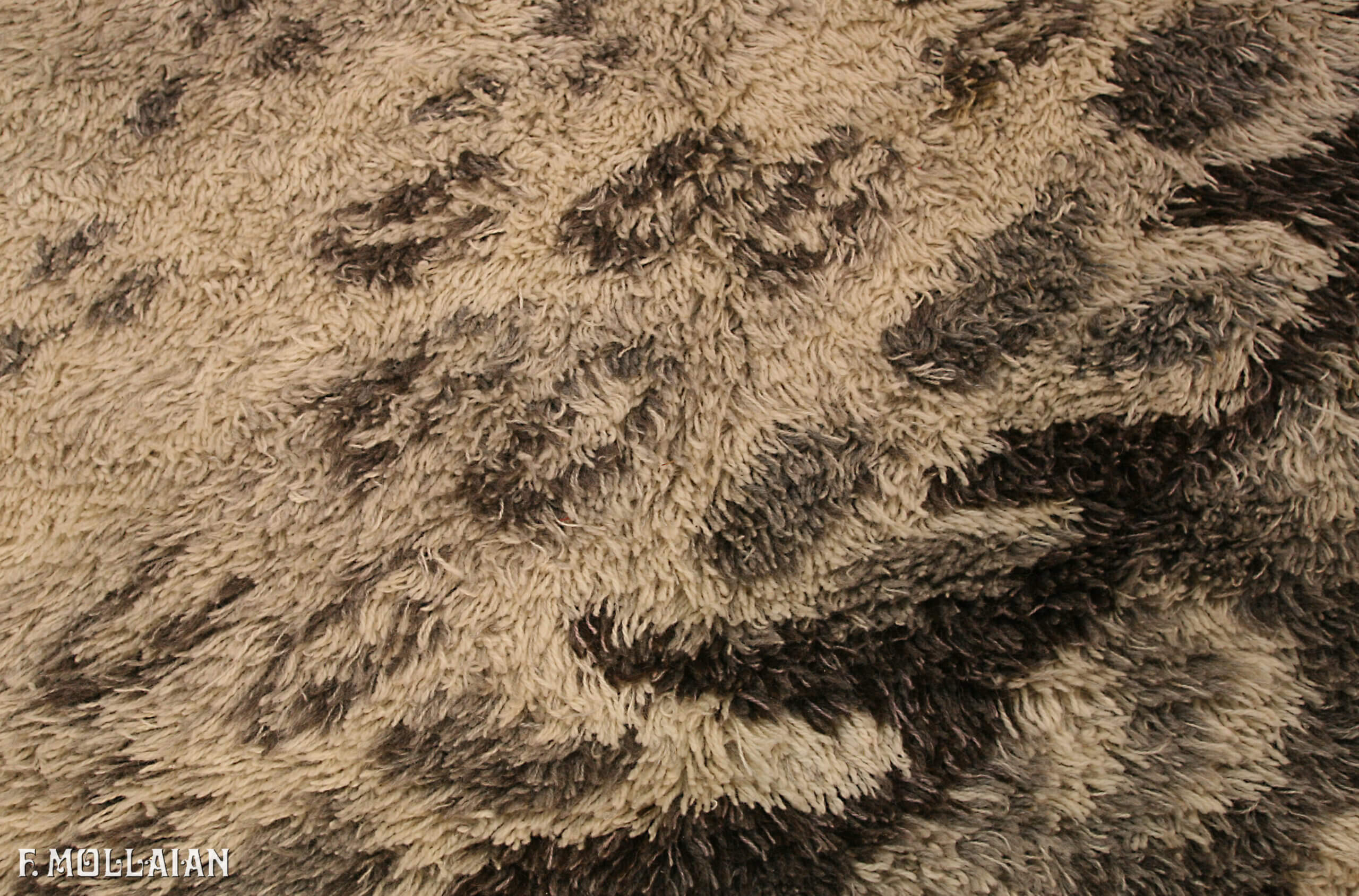 A Vintage Semi-Antique Swedish Rya n°:61388641